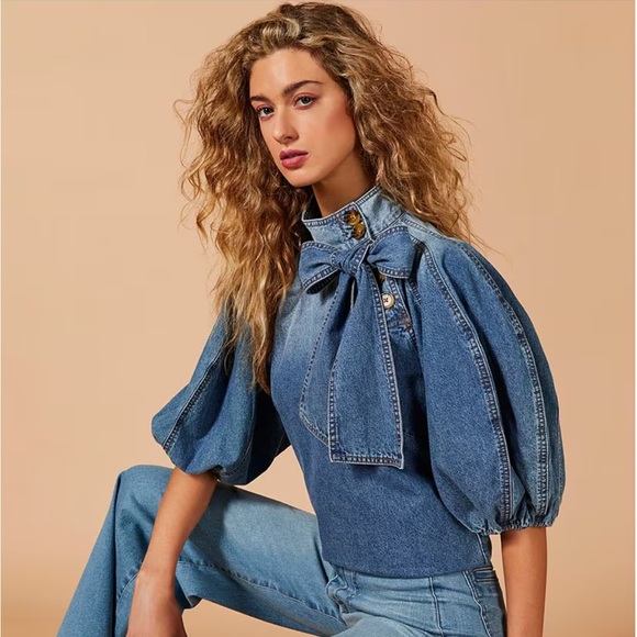 *NWT* A LOVES A 3/4 Puff Sleeve Pleat Button Shoulder Tie-Neck Denim Top — M - Picture 2 of 7